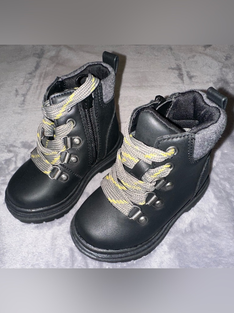🆕 Cat & Jack Boots- Boy (5)